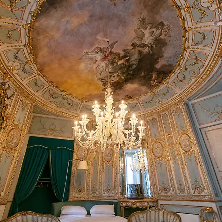 Palazzo Doria 4* Nápoles