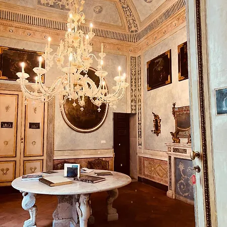 Πανσιόν Palazzo Doria 4*